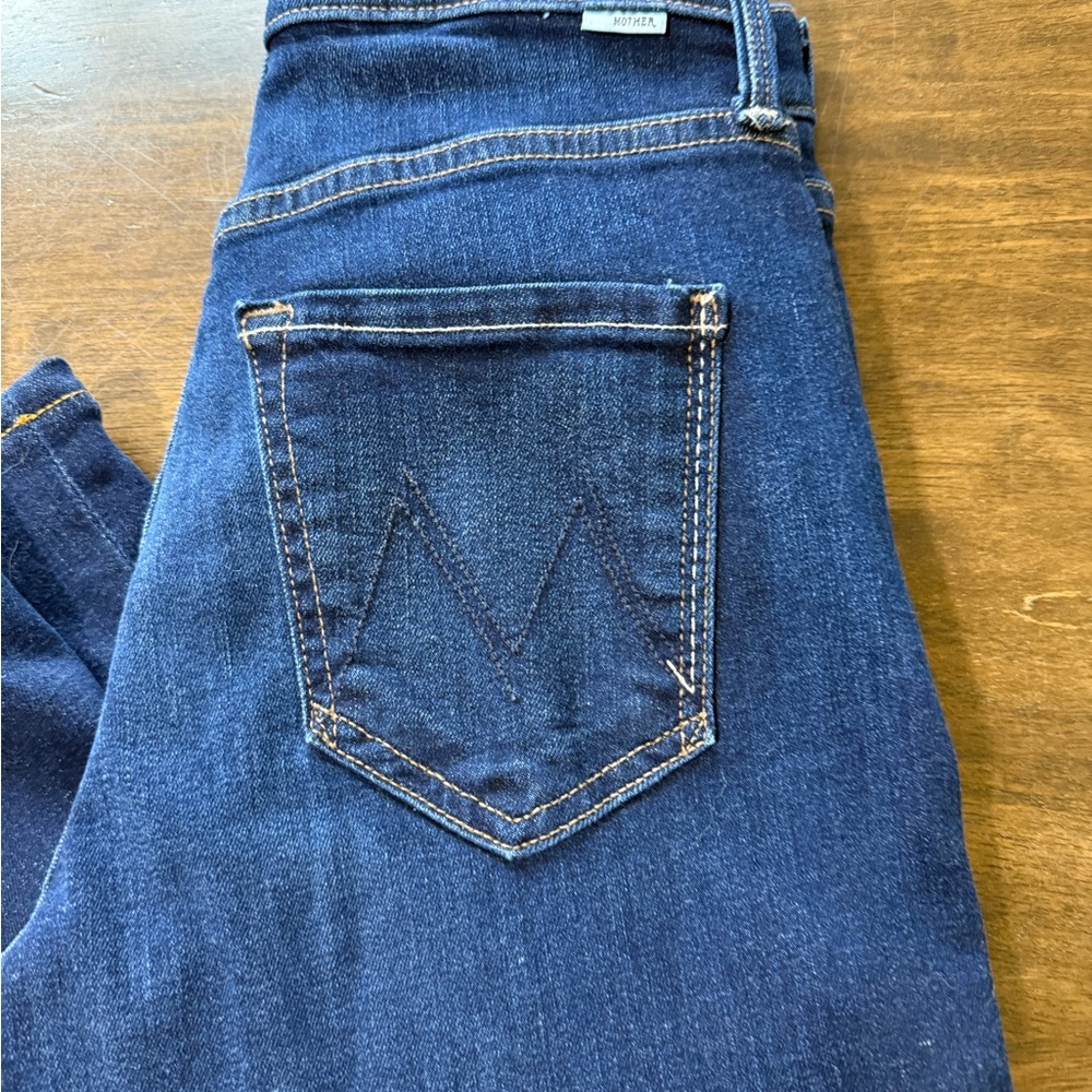 MOTHER Flare & Wide Leg Jeans in Dark Blue cropped, 26 inch inseam NWOT